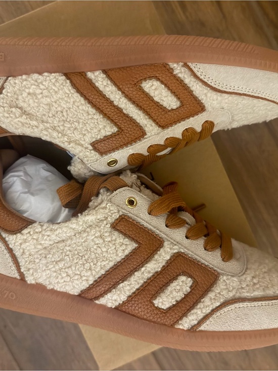 Back 70 Shoes - Back 70 Cream and Tan Sherpa-Trim Sneakers